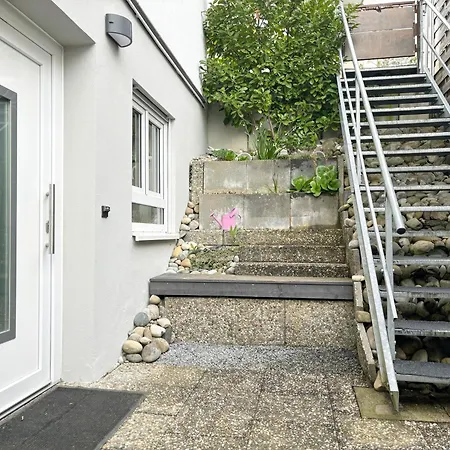 Panorama-haus Saentis - Schlafzimmer, Wohnzimmer, Kueche, Bad, Sonnenterrasse Mit Bergblick Im Garten Appartement *
