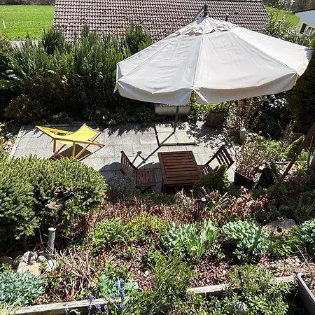Panorama-haus Saentis - Schlafzimmer, Wohnzimmer, Kueche, Bad, Sonnenterrasse Mit Bergblick Im Garten Wangen im Allgäu